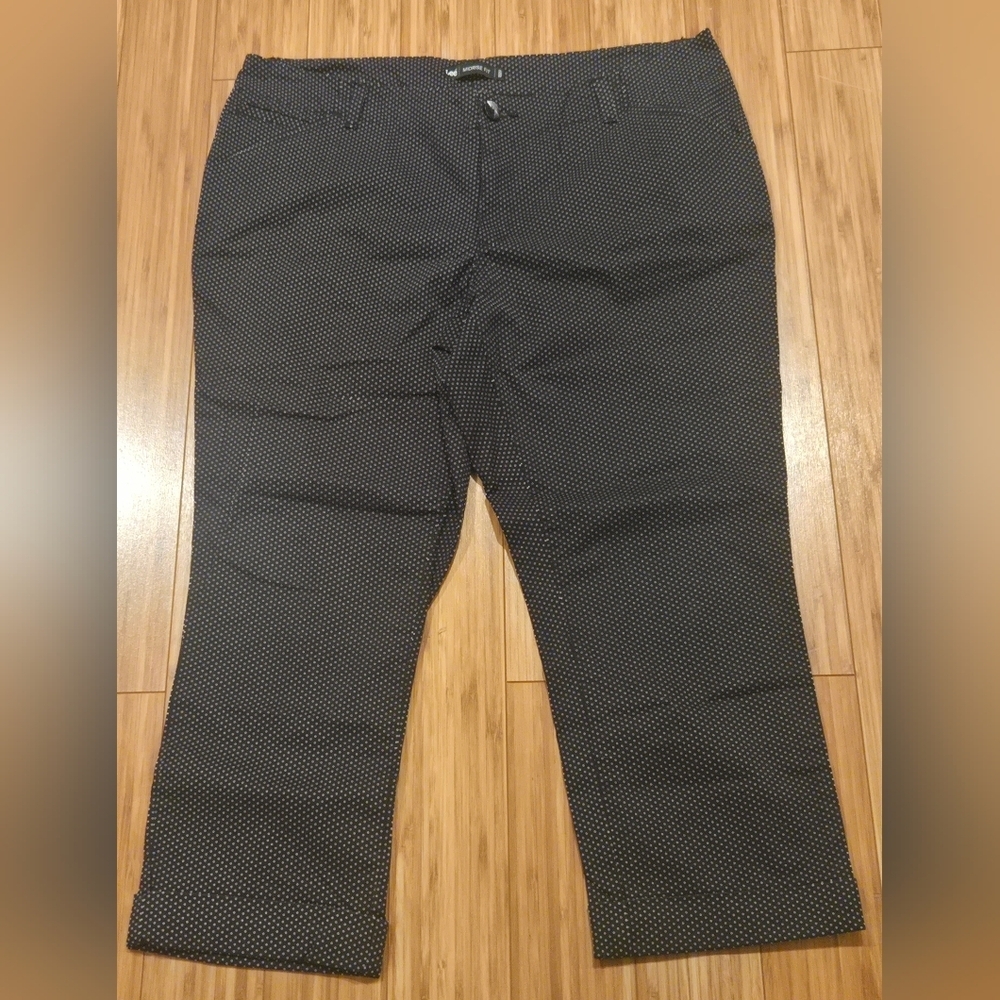 NWOT Lee 1889 Mid Rise Black and White Polka Dot Pants